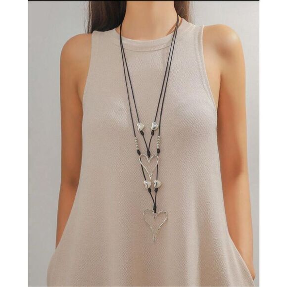 Heart Necklace - Picture 2 of 7